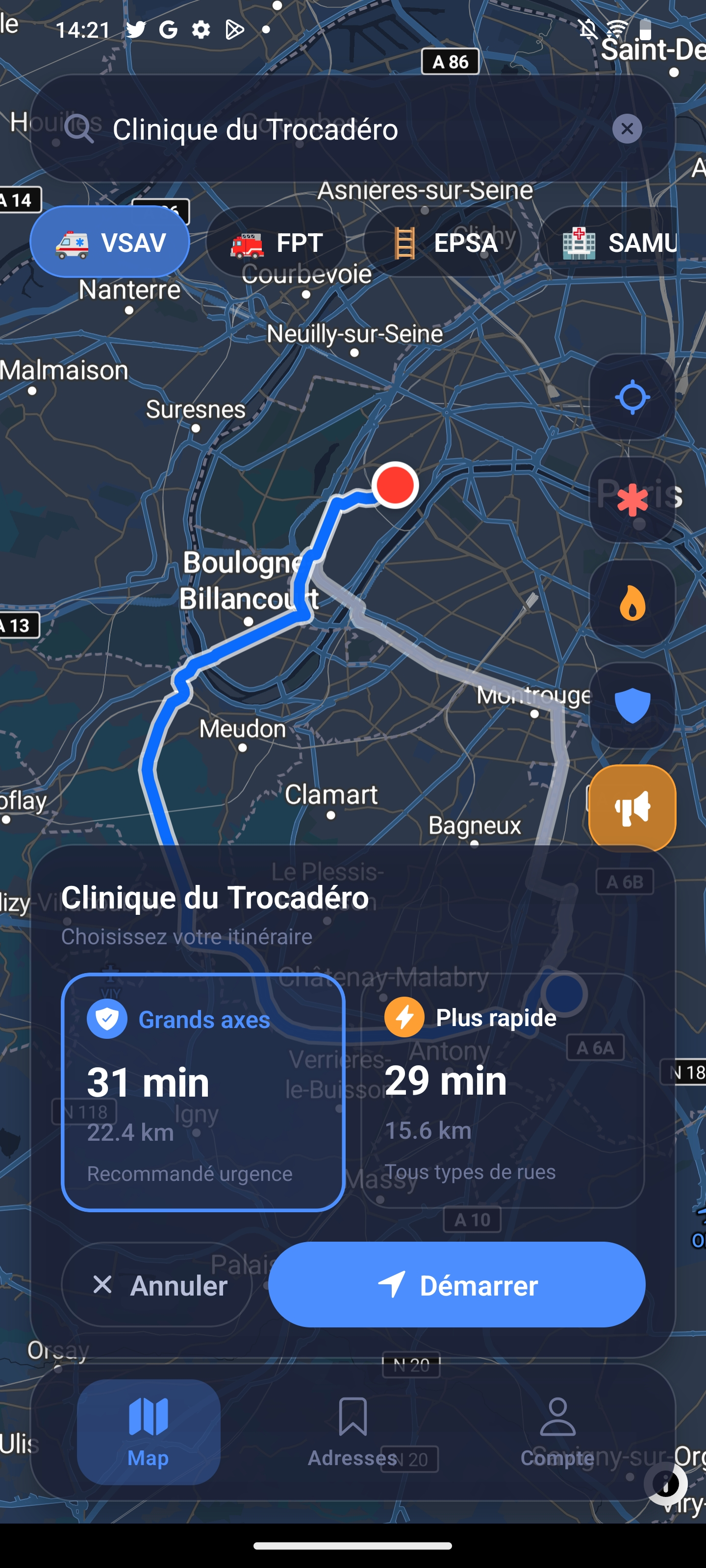 Aperçu de Gyro Map en navigation : itinéraire d'urgence affiché sur smartphone avec instruction vocale, distance restante et vitesse
